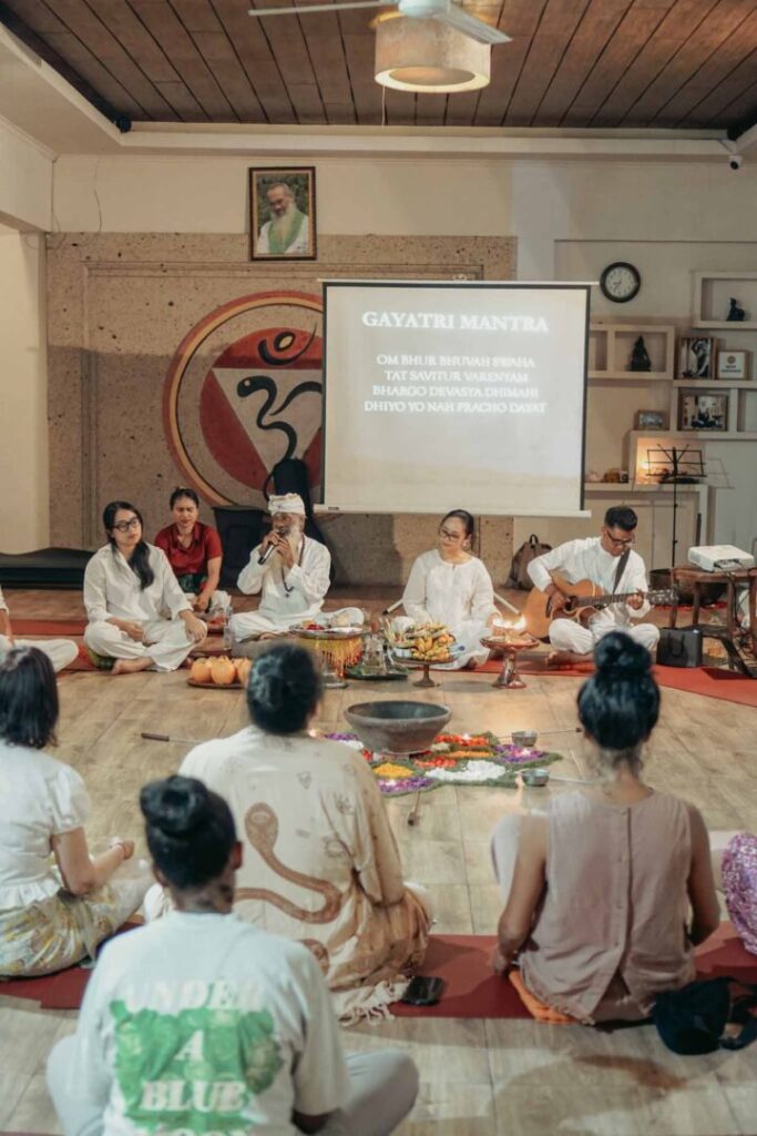 yoga retreat in ubud